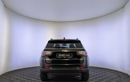 Jeep Compass II, 2021 год, 2 320 000 рублей, 6 фотография