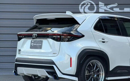 Toyota Yaris Cross, 2022 год, 1 655 000 рублей, 7 фотография