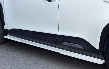 Toyota Yaris Cross, 2022 год, 1 655 000 рублей, 17 фотография