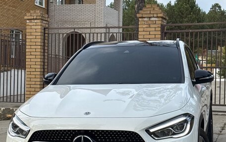 Mercedes-Benz GLA, 2022 год, 3 700 000 рублей, 1 фотография