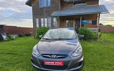 Hyundai Solaris II рестайлинг, 2012 год, 650 000 рублей, 1 фотография