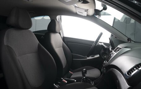 Hyundai Solaris II рестайлинг, 2013 год, 675 000 рублей, 7 фотография