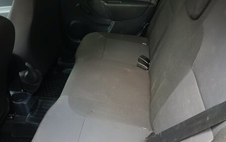 Renault Logan II, 2019 год, 630 000 рублей, 11 фотография
