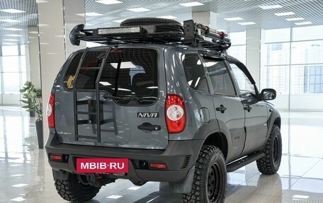 Chevrolet Niva I рестайлинг, 2009 год, 950 000 рублей, 2 фотография