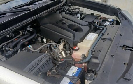 Toyota Land Cruiser Prado 150 рестайлинг, 2015 год, 4 050 000 рублей, 5 фотография