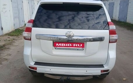 Toyota Land Cruiser Prado 150 рестайлинг, 2015 год, 4 050 000 рублей, 3 фотография