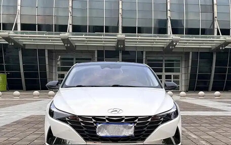 Hyundai Elantra, 2023 год, 1 176 000 рублей, 2 фотография