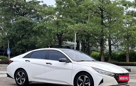 Hyundai Elantra, 2023 год, 1 176 000 рублей, 3 фотография