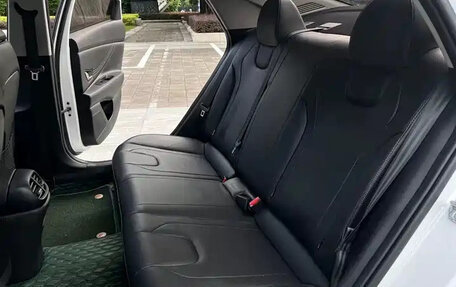 Hyundai Elantra, 2023 год, 1 176 000 рублей, 15 фотография