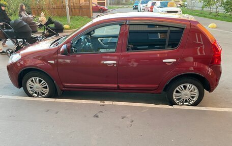 Renault Sandero I, 2013 год, 950 000 рублей, 4 фотография