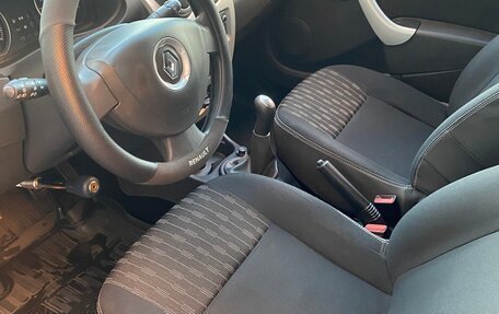 Renault Sandero I, 2013 год, 950 000 рублей, 11 фотография