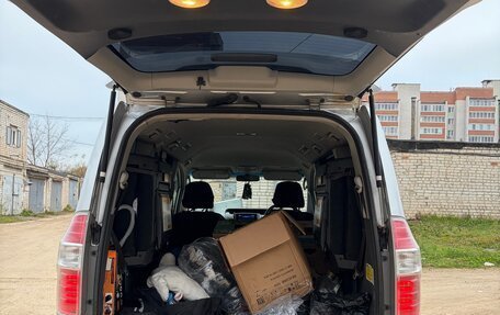 Toyota Noah III, 2009 год, 900 000 рублей, 11 фотография
