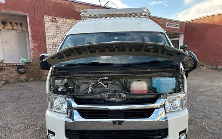 Toyota HiAce H200, 2020 год, 4 999 000 рублей, 8 фотография