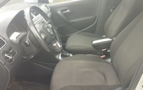 Volkswagen Polo VI (EU Market), 2013 год, 820 000 рублей, 9 фотография