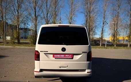 Volkswagen Multivan T6 рестайлинг, 2020 год, 6 000 000 рублей, 10 фотография