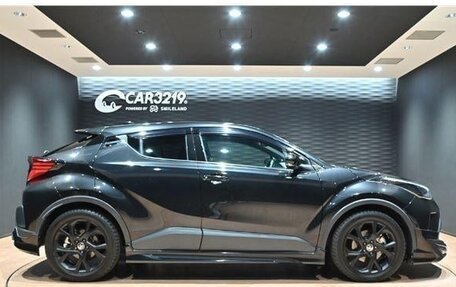 Toyota C-HR I рестайлинг, 2023 год, 1 920 060 рублей, 10 фотография