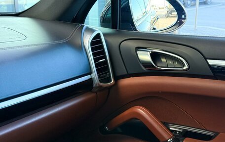 Porsche Cayenne III, 2015 год, 3 500 000 рублей, 33 фотография