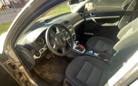 Skoda Octavia, 2011 год, 1 300 000 рублей, 8 фотография