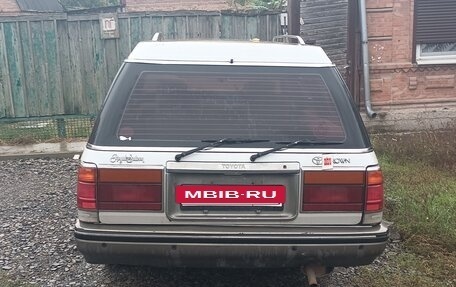 Toyota Crown, 1989 год, 350 000 рублей, 6 фотография