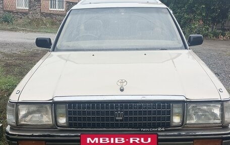Toyota Crown, 1989 год, 350 000 рублей, 4 фотография