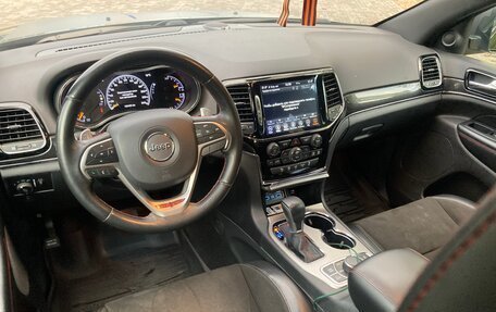 Jeep Grand Cherokee, 2019 год, 4 450 000 рублей, 19 фотография