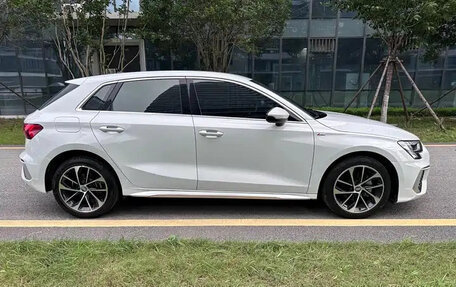 Audi A3, 2022 год, 1 725 000 рублей, 4 фотография