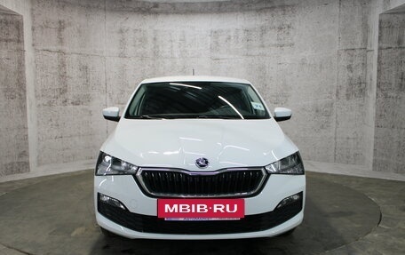 Skoda Rapid II, 2022 год, 1 684 000 рублей, 2 фотография
