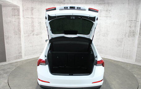 Skoda Rapid II, 2022 год, 1 684 000 рублей, 13 фотография