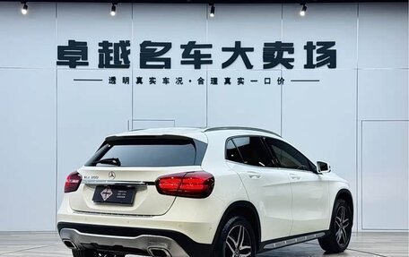 Mercedes-Benz GLA, 2017 год, 1 550 000 рублей, 6 фотография