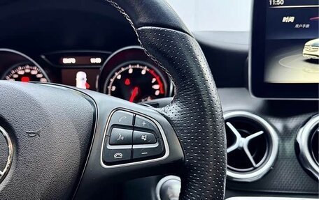 Mercedes-Benz GLA, 2017 год, 1 550 000 рублей, 15 фотография