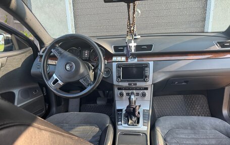 Volkswagen Passat B7, 2013 год, 1 000 000 рублей, 2 фотография