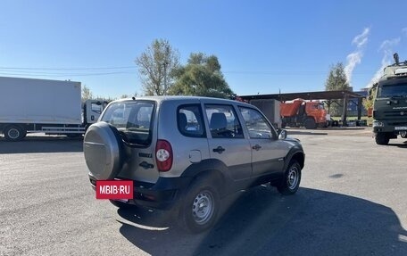 Chevrolet Niva I рестайлинг, 2015 год, 389 000 рублей, 5 фотография