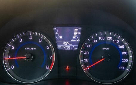 Hyundai Solaris II рестайлинг, 2012 год, 888 000 рублей, 21 фотография