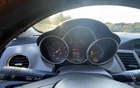 Chevrolet Cruze II, 2012 год, 590 000 рублей, 24 фотография