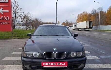 BMW 5 серия, 1999 год, 550 000 рублей, 9 фотография