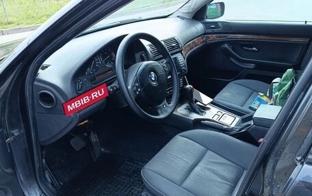 BMW 5 серия, 1999 год, 550 000 рублей, 10 фотография