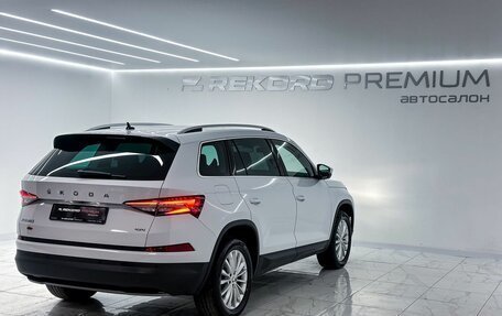 Skoda Kodiaq I, 2024 год, 4 750 000 рублей, 30 фотография