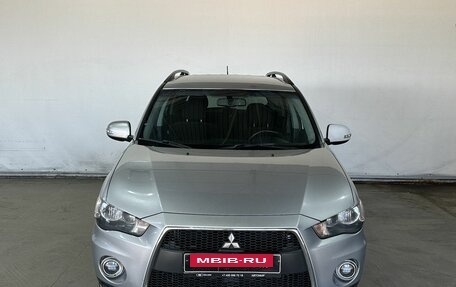 Mitsubishi Outlander III рестайлинг 3, 2012 год, 1 300 000 рублей, 2 фотография