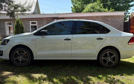 Volkswagen Polo VI (EU Market), 2015 год, 870 000 рублей, 10 фотография