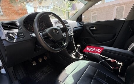 Volkswagen Polo VI (EU Market), 2015 год, 870 000 рублей, 11 фотография