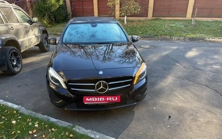 Mercedes-Benz A-Класс, 2013 год, 1 420 000 рублей, 1 фотография