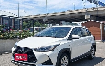 Toyota Yaris XP150 рестайлинг, 2022 год, 980 000 рублей, 1 фотография