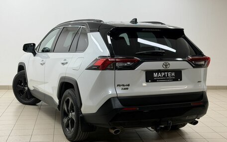Toyota RAV4, 2022 год, 3 750 000 рублей, 6 фотография