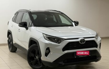 Toyota RAV4, 2022 год, 3 750 000 рублей, 3 фотография