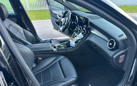 Mercedes-Benz C-Класс, 2019 год, 2 950 000 рублей, 5 фотография