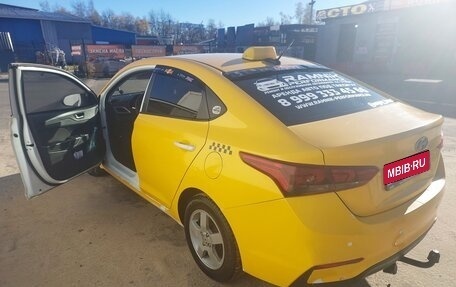 Hyundai Solaris II рестайлинг, 2019 год, 710 000 рублей, 18 фотография