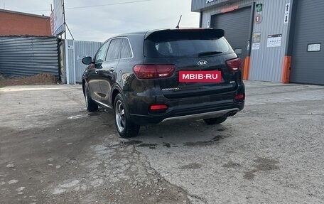 KIA Sorento III Prime рестайлинг, 2018 год, 2 500 000 рублей, 5 фотография