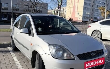 Ford Fiesta, 2006 год, 450 000 рублей, 10 фотография