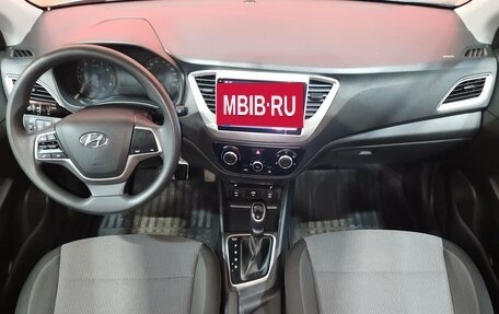 Hyundai Solaris II рестайлинг, 2021 год, 1 575 000 рублей, 9 фотография