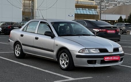 Mitsubishi Carisma I, 2000 год, 220 000 рублей, 1 фотография